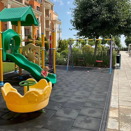 شقة Premier F1 420