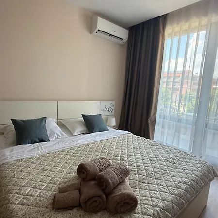 شقة Premier F1 420