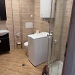 Apartment Premier F1 420 *