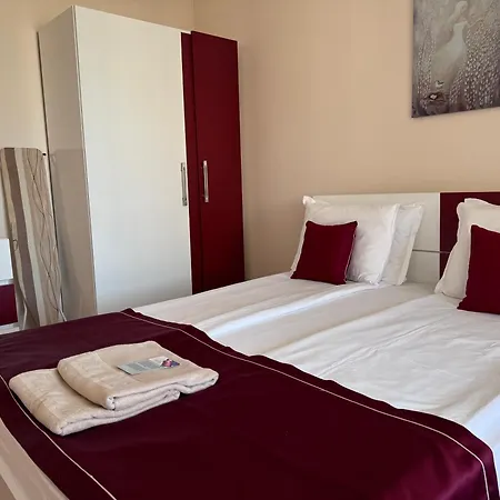 Premier F1 420 Appartement *