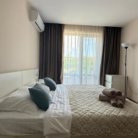 Premier F1 420 アパート