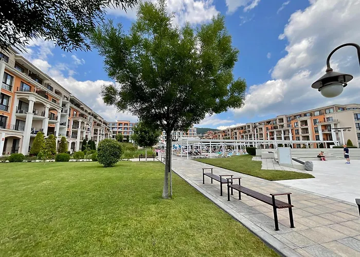 Premier F1 420 Apartman *