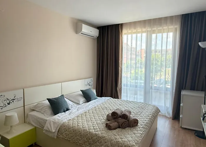Premier F1 420 Apartman Szveti Vlasz